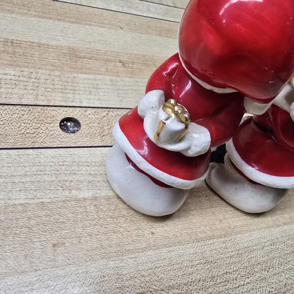 Vintage Kissing Santa Boy & Girl Santa Claus Porcelain Figurines SR Japan - Picture 3 of 8